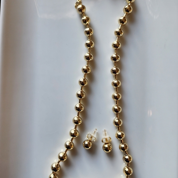 Classic Gold Bead Necklace and Earring Set - Picture 3 of 4